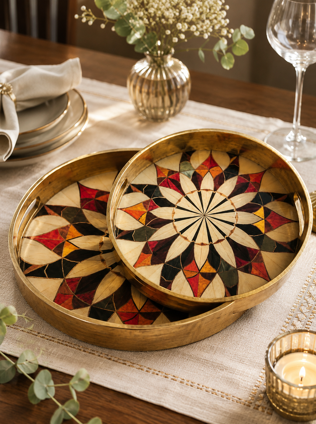 Two piece tray set